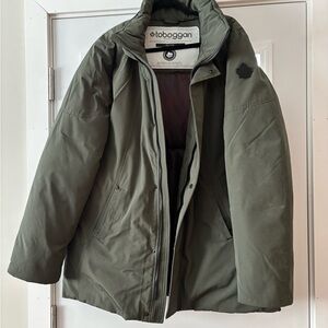 Men's Olive Green Insulated Ski Jacket